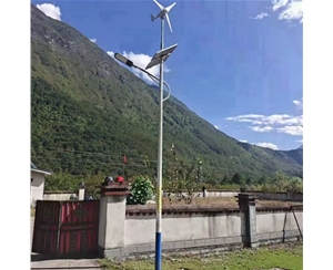 甘肃壁挂太阳能路灯生产厂家